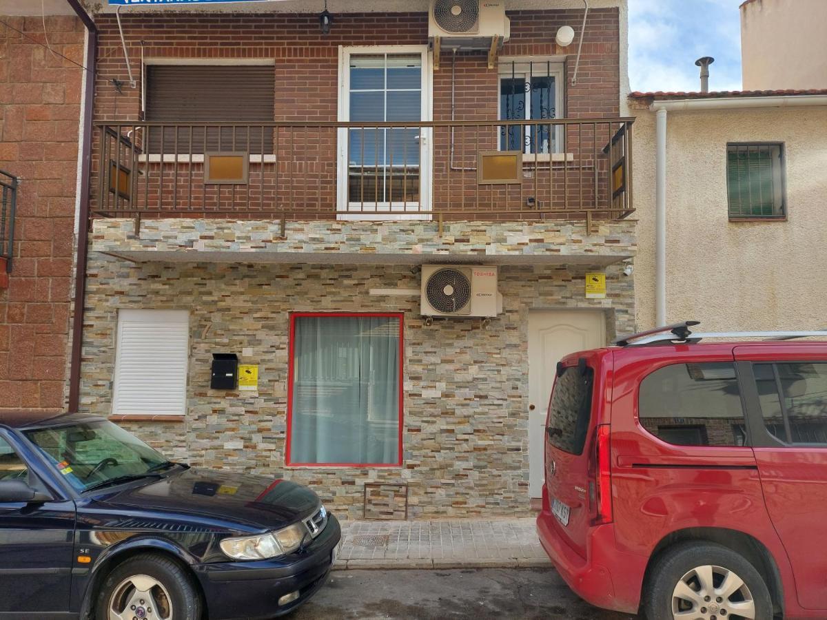 Navas Suite Navas del Rey Exteriér fotografie